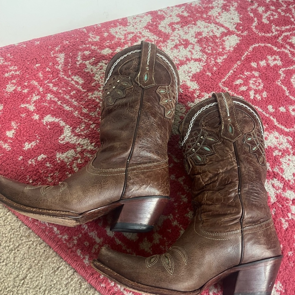 Tony Lama Brown & Turquoise Embroidered Leather Western Booties by